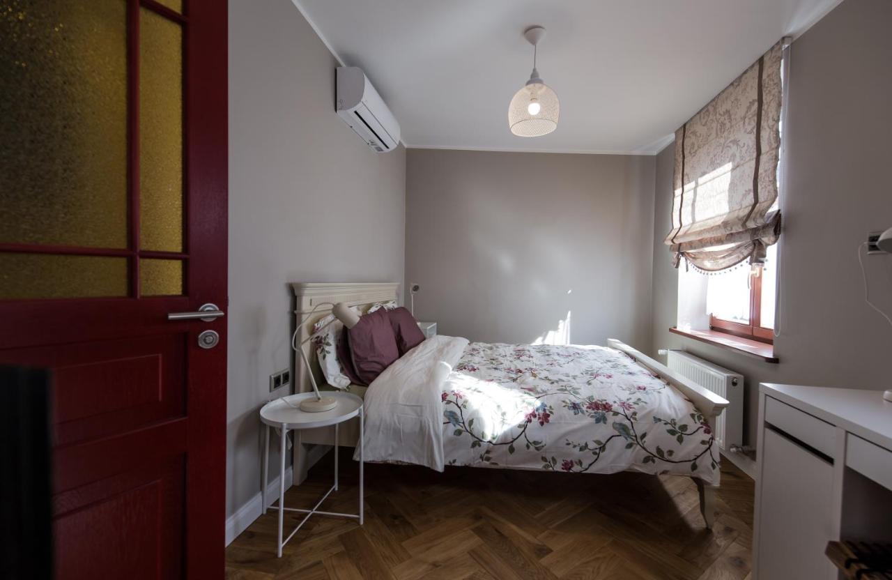 Emily Hotel Riga Exterior photo