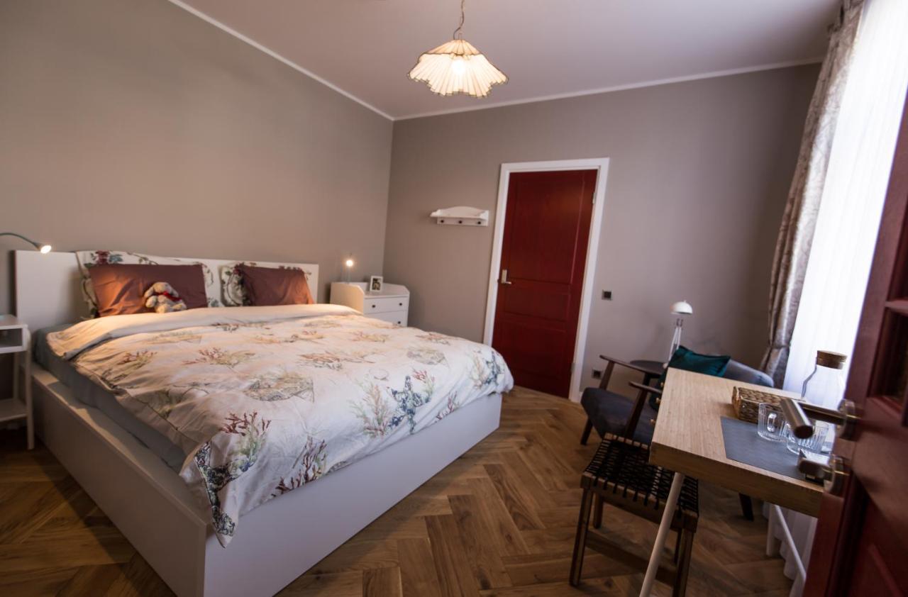 Emily Hotel Riga Exterior photo
