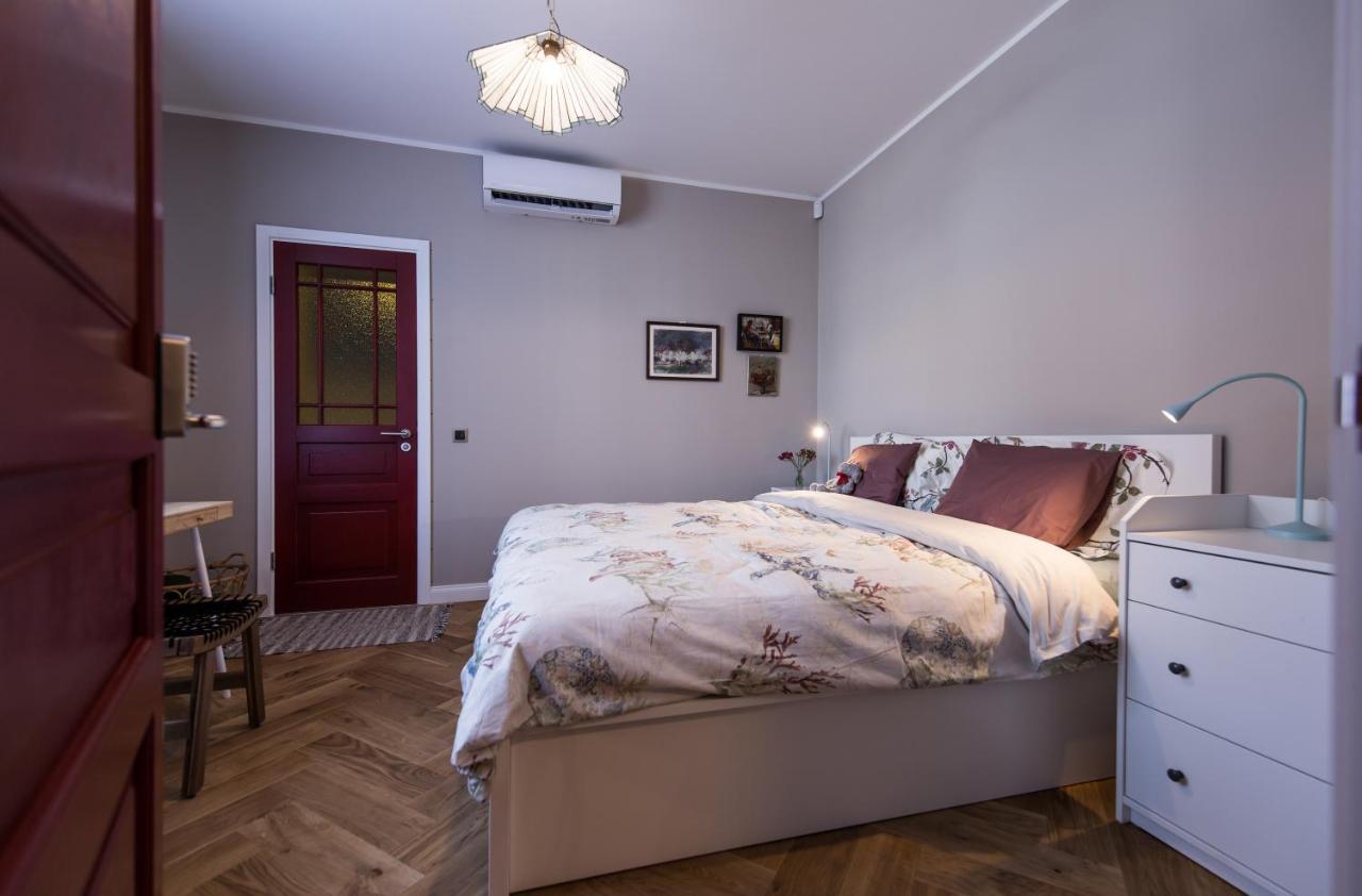 Emily Hotel Riga Exterior photo